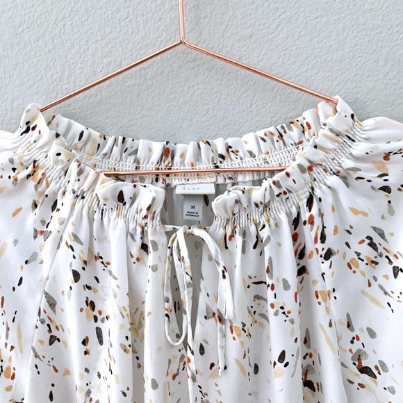 A New Day Long Sleeve Blouse Tie Neck Abstract Pattern Size Medium - Picture 7 of 7